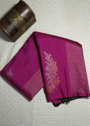 Kanchipuram Rani Pink Borderless Saree